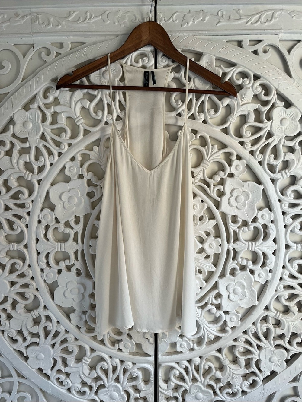 Guess by Marciano Silk Blend Halter Cami Ivory Cream Top Medium